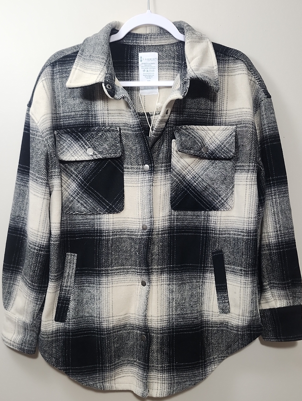 NWT Fornia Black Ivory Plaid Flannel Shacket Sustainable Recycle Outdoor Cottage